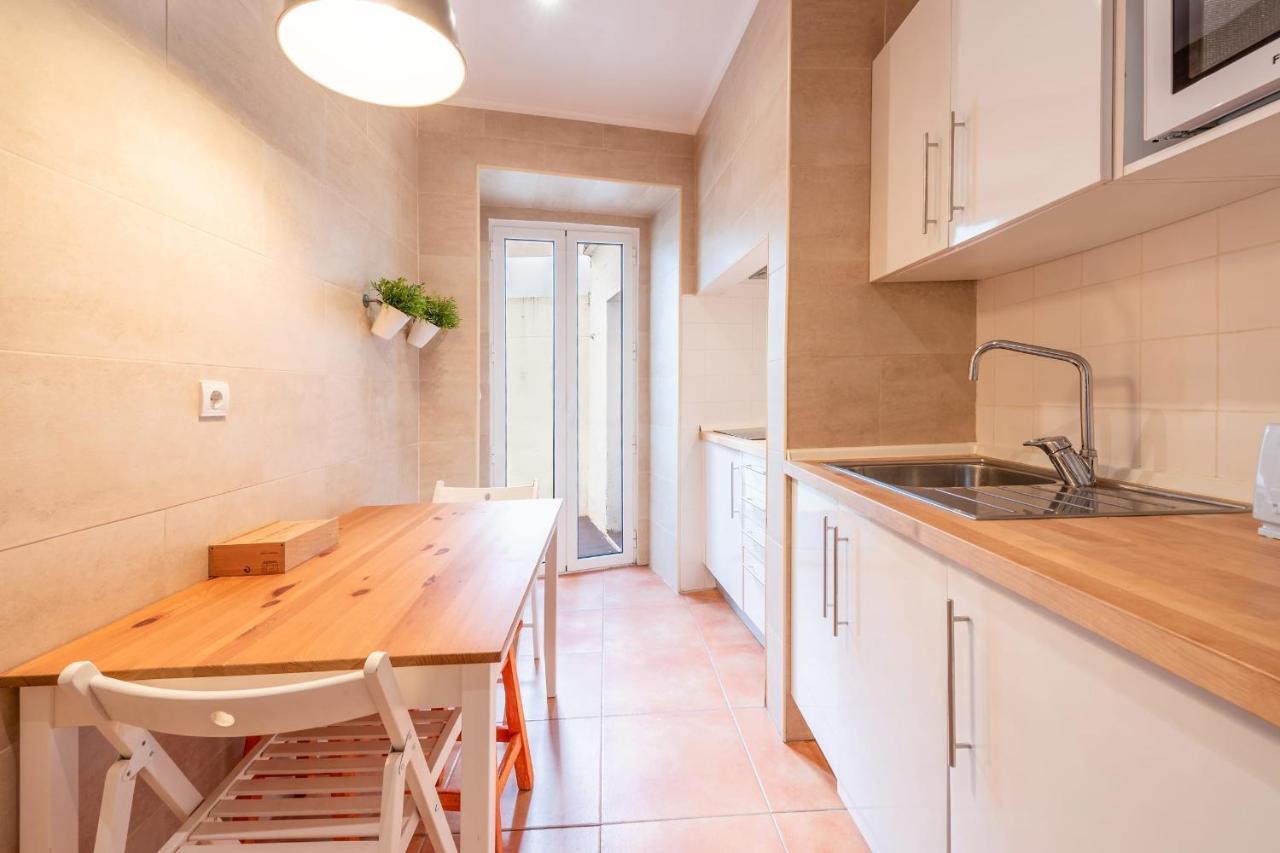 Guestready - Desterro Flats - Heart & Soul Rc Lisbona Esterno foto