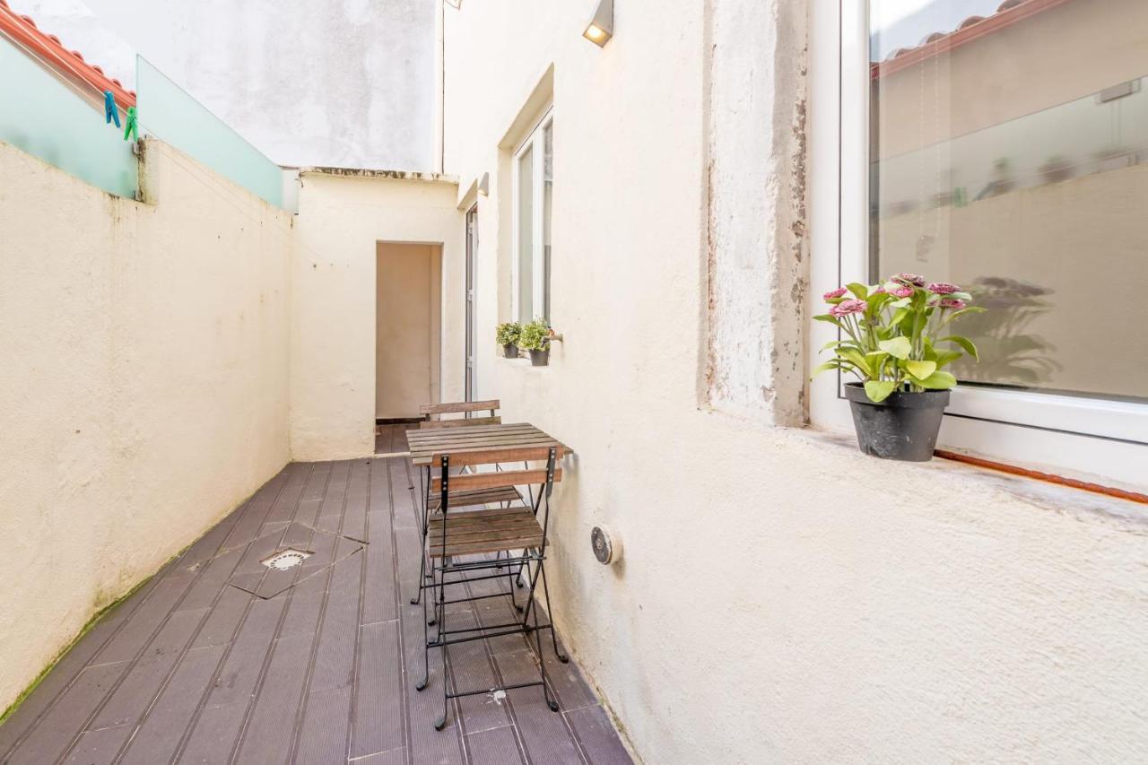 Guestready - Desterro Flats - Heart & Soul Rc Lisbona Esterno foto